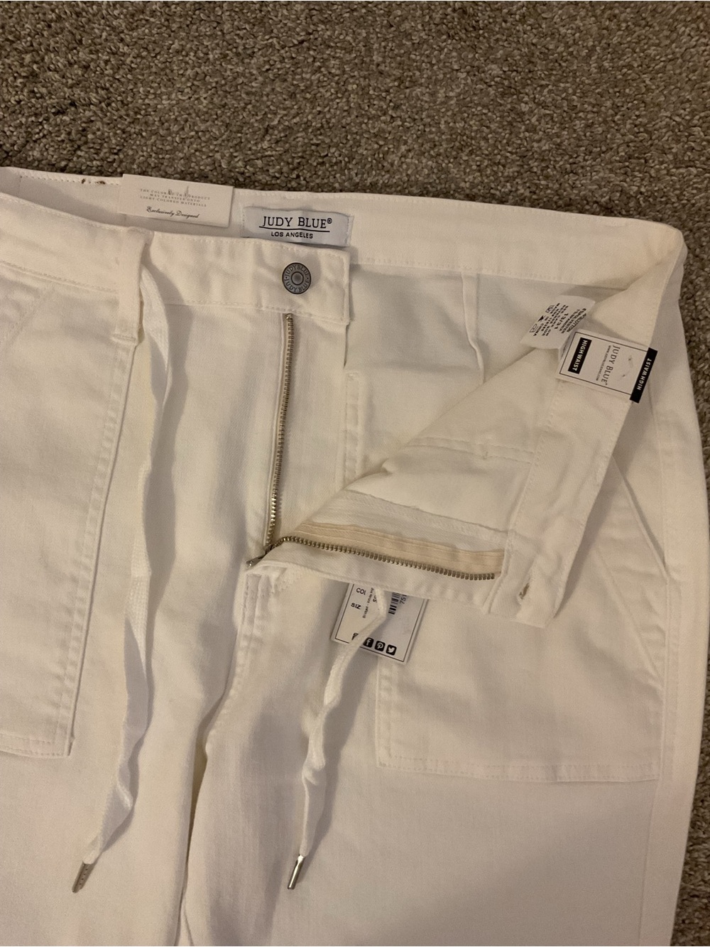 Judy Blue Bridget HIGH RISE CUFFED
DENIM JOGGERS NWT Size 15/32 - Picture 7 of 16